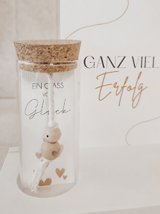 Just4You – Glas voll Glück