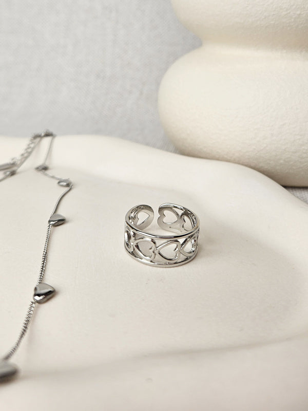 Edelstahlring Captured Hearts silber