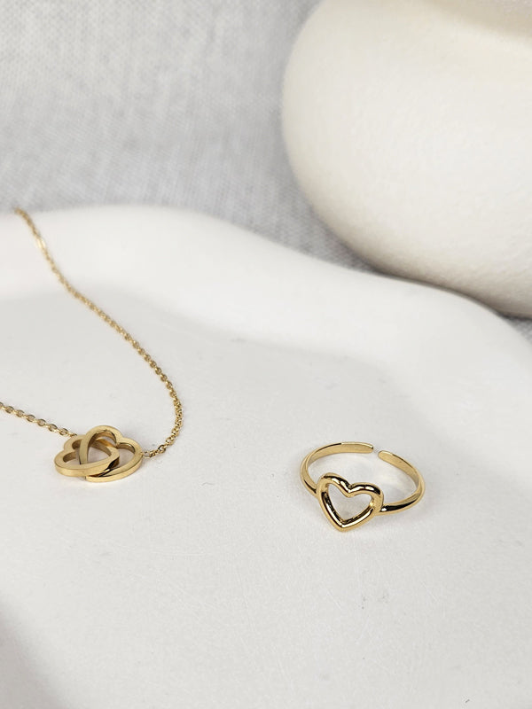 Edelstahlring einzelnes Herz gold